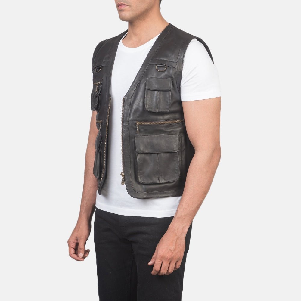 Safari Men's Brown Leather Utility Vest detail closeup – VOOLUP